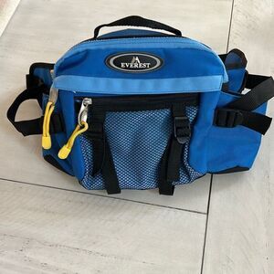 Everest Blue Hiking Fanny Pack